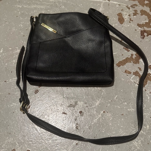 Steve Madden Black Leather Crossbody Bag - Picture 1 of 6